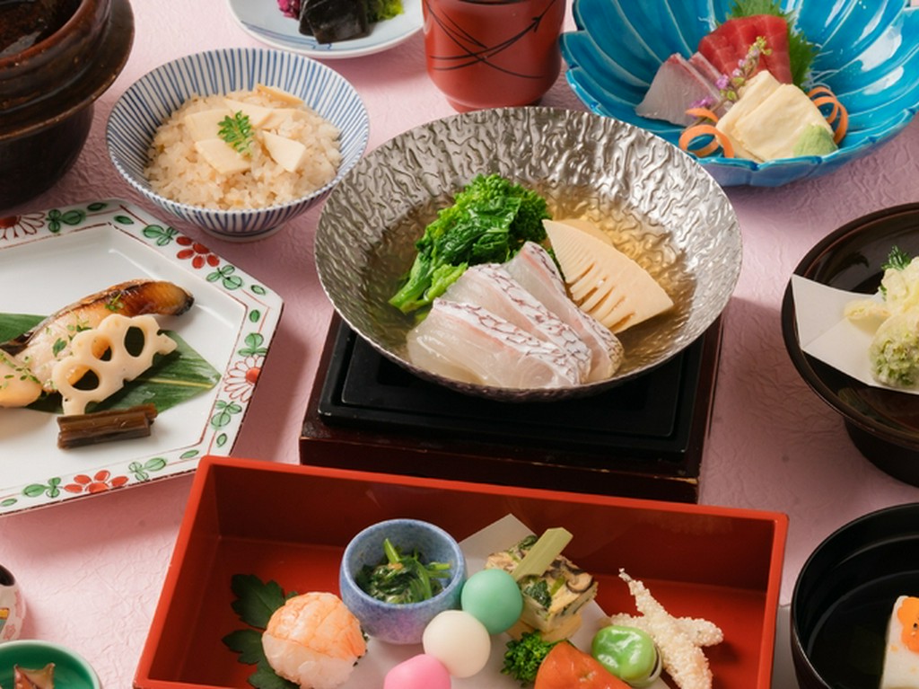 【月会席】旬の食材を堪能・季節のお鍋など