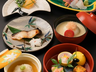 【花会席】季節の食材を堪能会席プラン