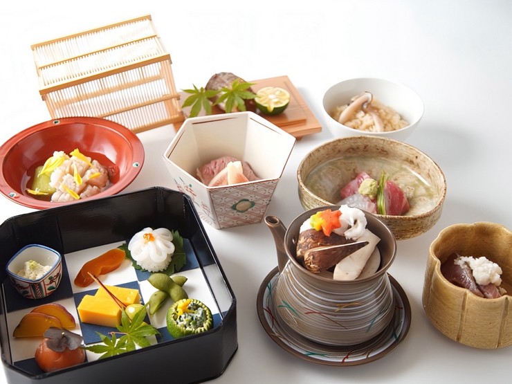 京都好友会 七十五周年記念 総集編 料理本 非売品 豪華本 0006136353E12_740x555y.jpg?t=