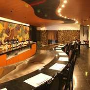 1Fカウンター席(最大16名様)