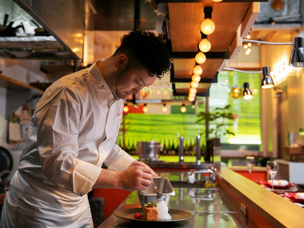 食事とは人びとを幸せにできる魔法のような力がある