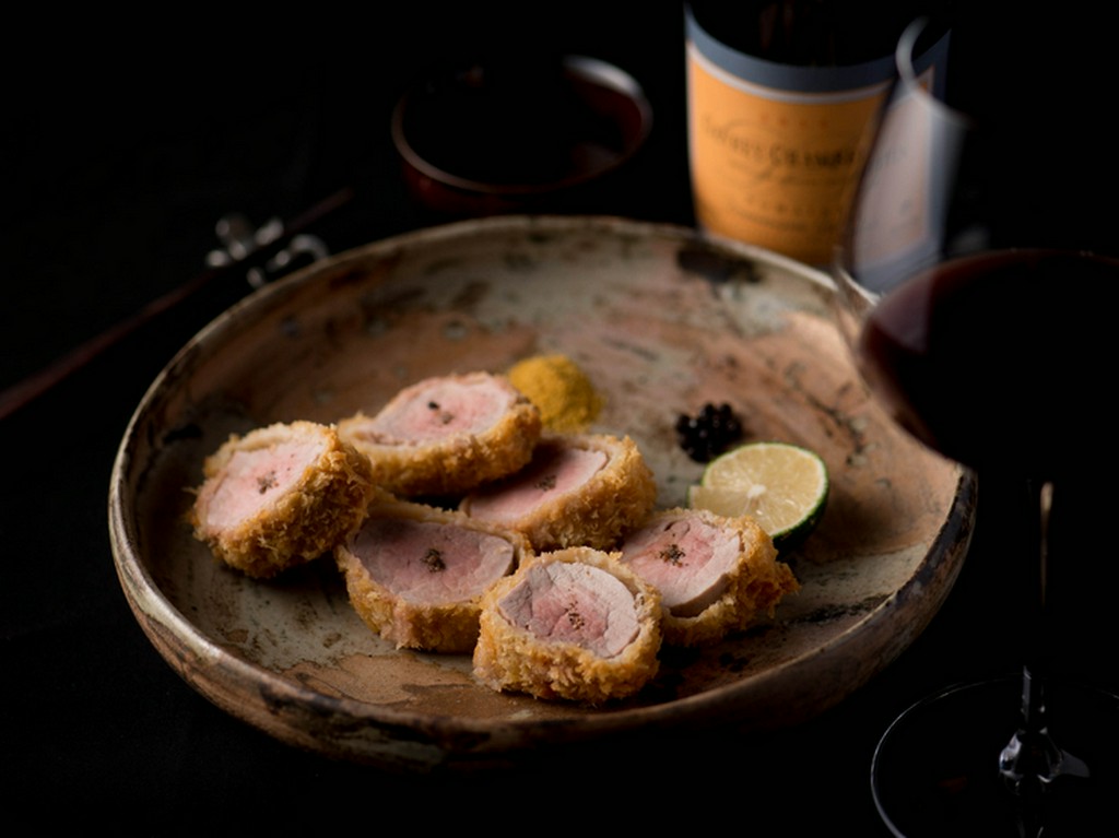 霧島産山麓豚のヒレカツレツ