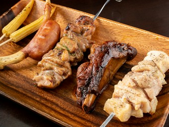 ビールとの相性抜群！『BBQくし盛り おまかせ5本』