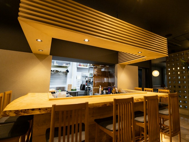 カウンター席がある