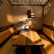 二人きりの時間が過ごせるムーディーな空間、デートにもぴったり