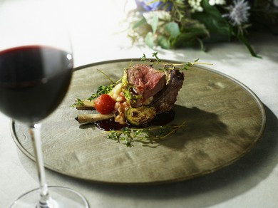 更なる美食体験を叶える、ソムリエ提案のペアリングに注目