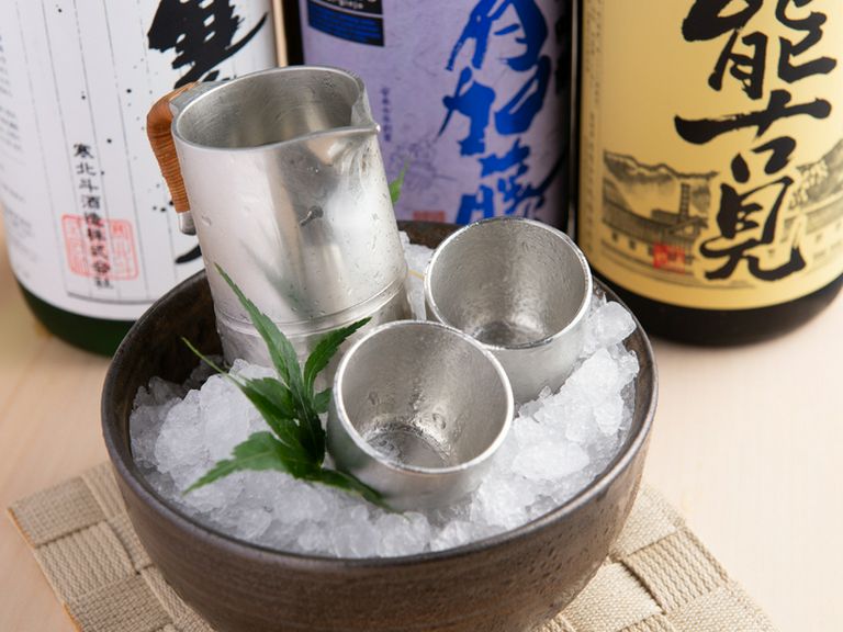 店主が自分の舌で確かめた、おいしい日本酒を全国からセレクト