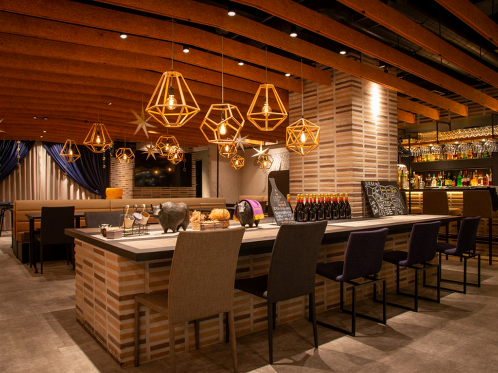 快適かつオープンな店内。好奇心を刺激する