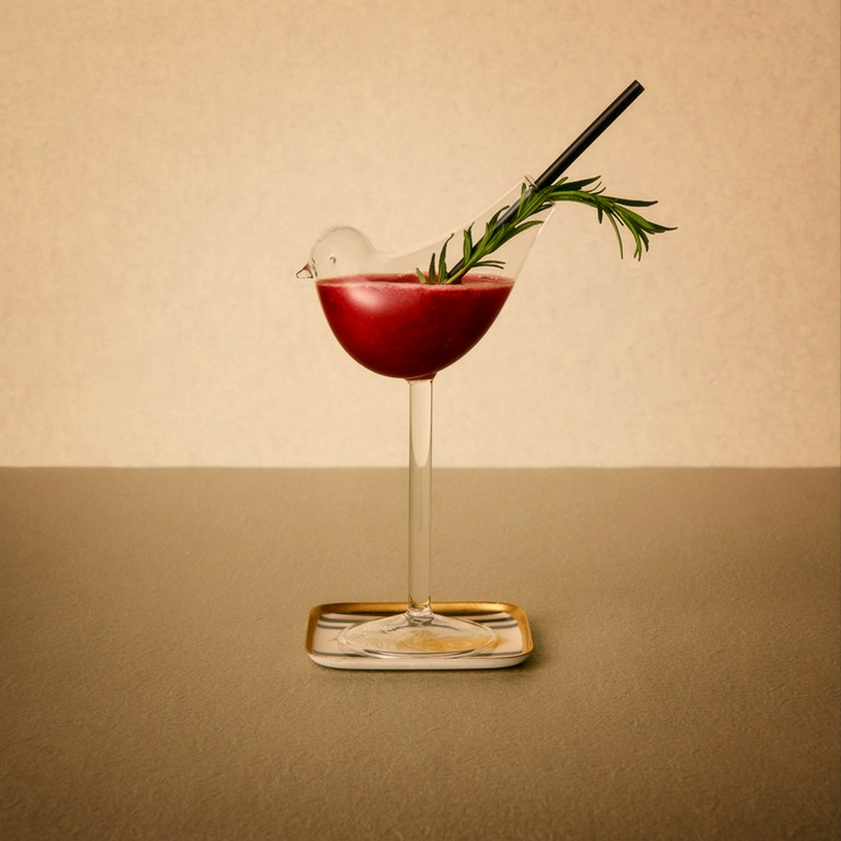 店の名を冠したシグネチャーカクテル『LOW-NON-BAR』