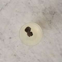 心地よいリラックス感と贅沢な味覚が広がる『トリュフハニーニ』