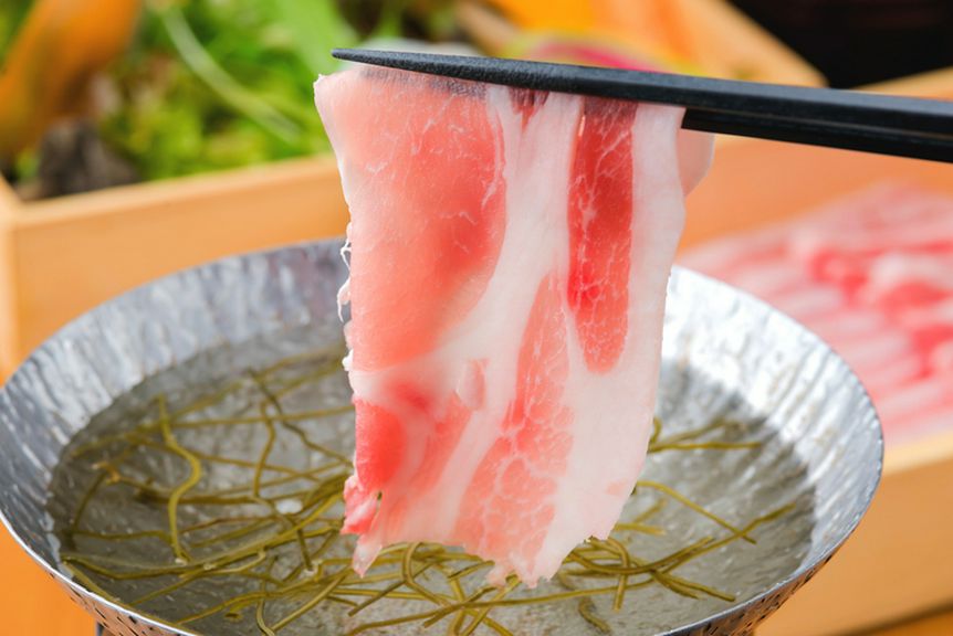 柔らかく甘みのあるブランド豚「プレミアム十勝千年豚」が自慢