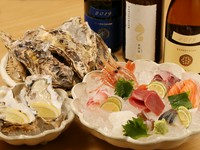 生・焼き・トッピングなど食べ方いろいろ　肉厚で甘みたっぷりの海の幸『北海道産　活生牡蠣』