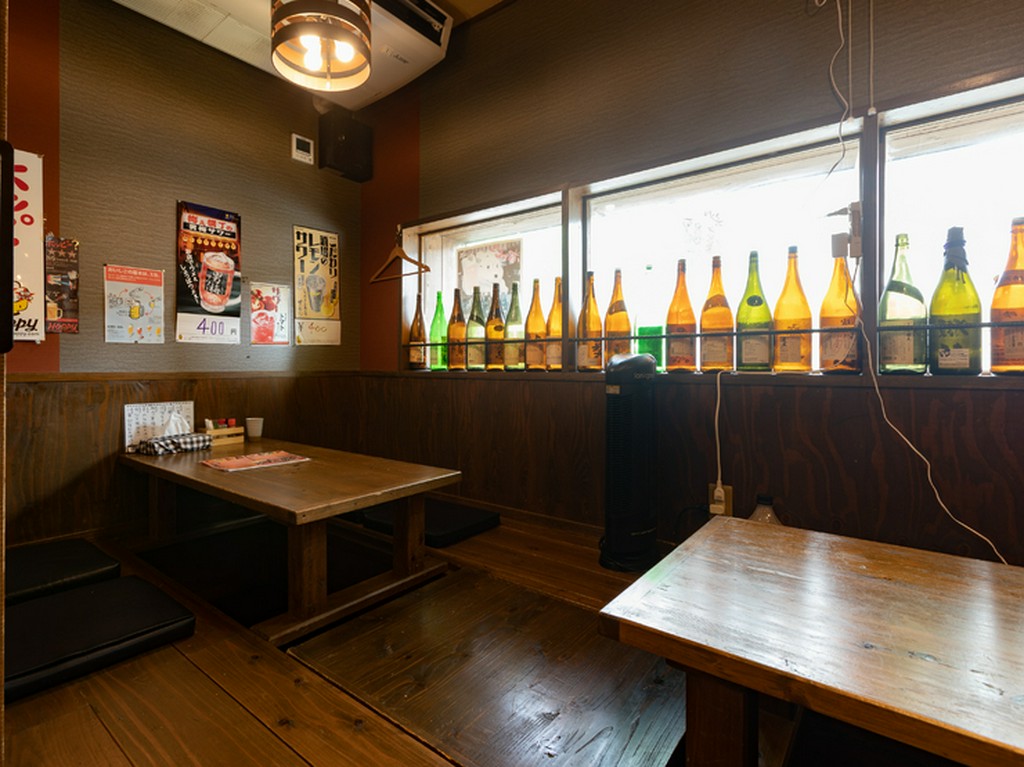 酒瓶も楽しいディスプレイに