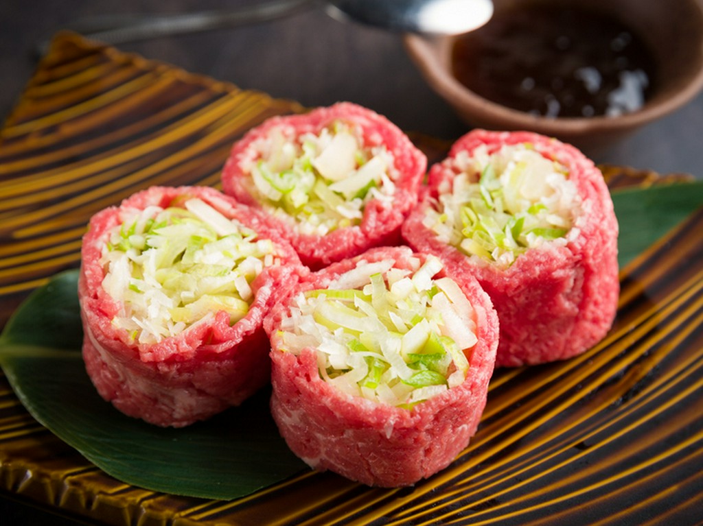 葱好きにはたまらないひと品『焼きしゃぶ葱巻き』