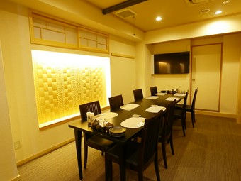 熊本のうまいものが大集結。旅行や出張にうってつけの店