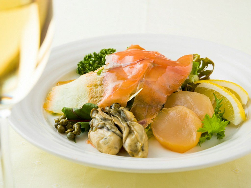 料理人としての情熱が織りなす『自家製スモーク』