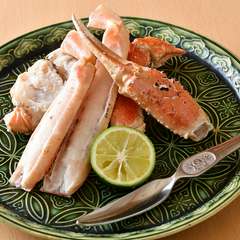 季節限定の蟹本来の旨みをそのままに。匠の技を感じる『焼き蟹』