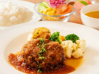 [オススメ!!][数量限定][日替わり]SORAサービスランチ  ～食後のホットコーヒー付～
