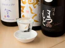厳選した日本酒を各種取り揃えています