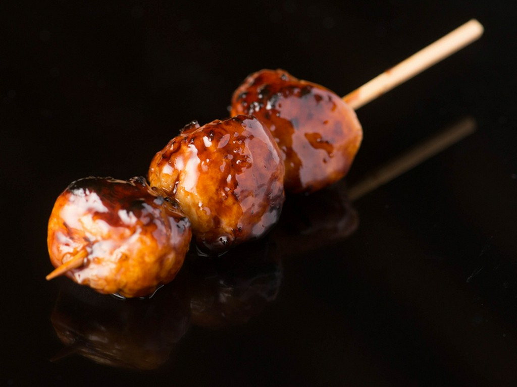 絶妙な焼き加減で提供します