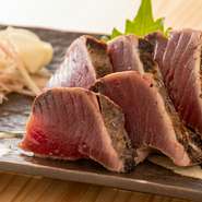 須崎直送の朝どれ生カツオを
刺身、タタキ、ユッケにてご提供しております。