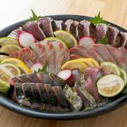 心絵では、高知(須崎)をメインに旬の様々な鮮魚を取り揃えております。
その日獲れの高知の鮮魚を是非、心絵でお楽しみください♪