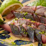 ※写真はスマの新子
※季節、仕入れ状況によりあったりなかったりします