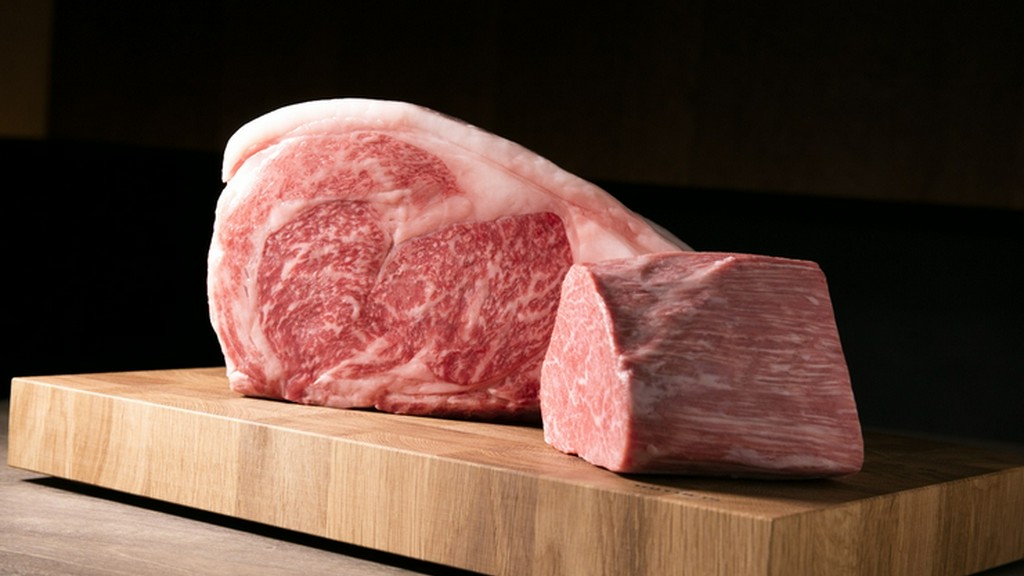 総料理長が絶対の自信を持って買い付けている「黒毛和牛」