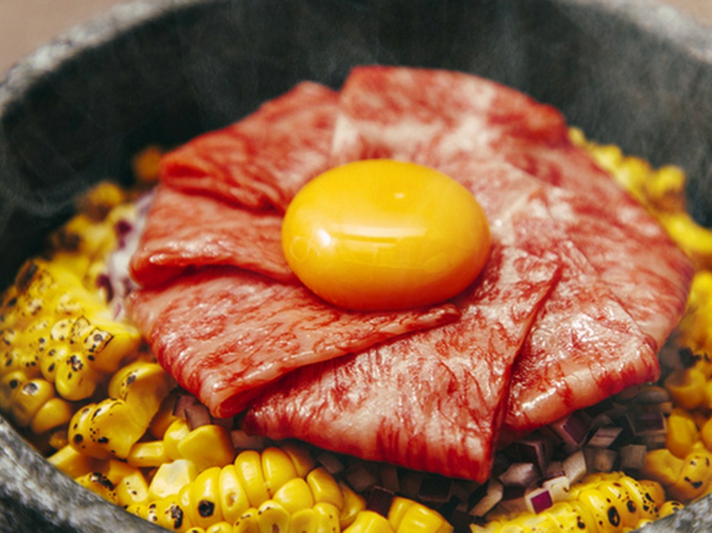 お誕生日や記念日での食事に最適です。