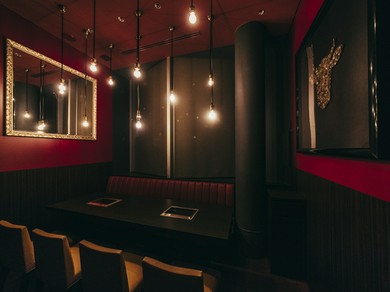 肉の美味を熟知したスタッフが細やかにサポート