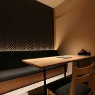 予約状況によりますが、２名様からでも個室対応しております。