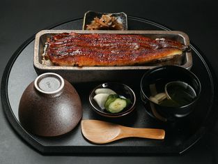 우나기 욘다이메 키쿠카와 크로스 게이트 가나자와점