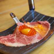 ご飯が止まらなくなる、濃厚な『能登牛の炙りユッケ』