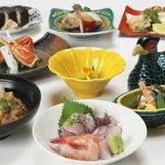 海、山の幸に恵まれた加賀金沢の素材を大切に、そのものの味を引き出すことに重点を置いた丁寧な料理。