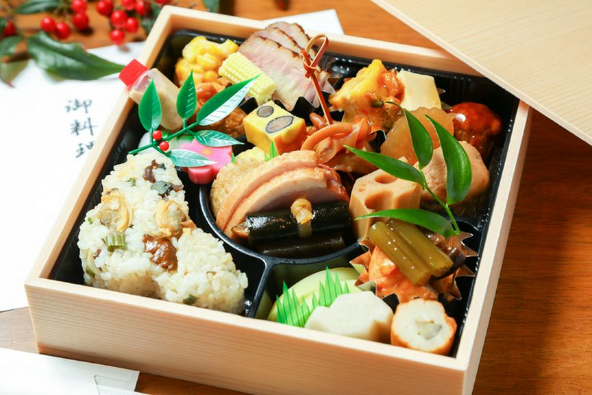 ふたをあけた瞬間に思わず笑顔がこぼれる『松花堂仕出し弁当』