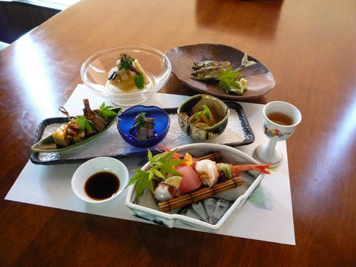 夏のある日のコース料理より一部抜粋