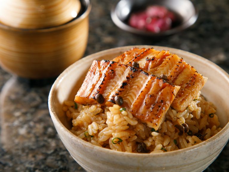 食後のお楽しみ『煮穴子と雲南市の山椒の炒め御飯』