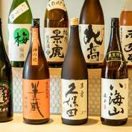 岐阜の日本酒『三千盛』をはじめ、料理に合う人気の日本酒を季節ごとにラインナップ。四季折々の美酒と旬の幸を活かした逸品に季節を味わうぜいたくな時間を満喫できます。