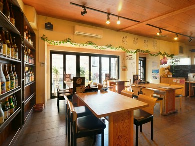 山形の銘酒『十四代』は常時2種類、希少な日本酒の入荷もあり！