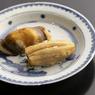 ～お料理内容～
■突き出し
■鮨12貫
■汁物
