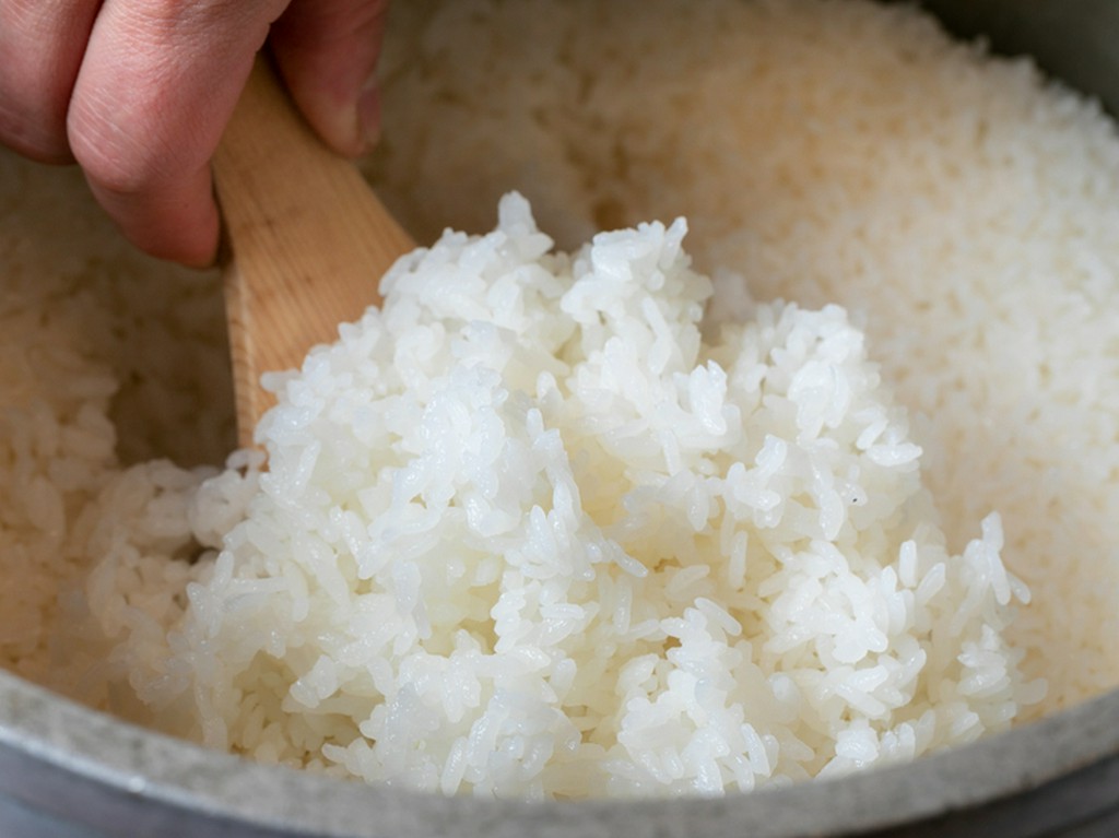 小粒で甘みのある味わい、ふっくら食感が特徴の「お米」