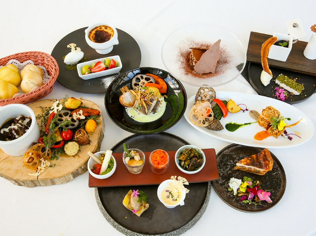 ララシャンスokazaki迎賓館 岡崎 フレンチ ヒトサラ