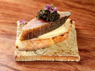 葡萄酒与和食 Tsuneo