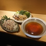 肉厚のうなぎをすき焼き風に。
とろとろプリプリで最高です。