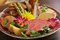 【エッセンスコース】超コスパ★その日仕入れた旬食材でシェフ渾身のおまかせディナー!当日予約◎