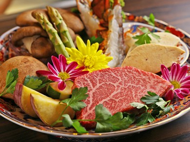 【Anniversaryコース】特選黒毛和牛A5フィレ、オマール海老、フォアグラ、キャビアなど豪華ディナー！