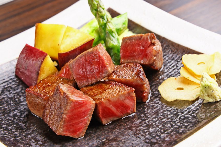 神戸ビーフや松阪牛で知られる但馬牛A5フィレステーキ