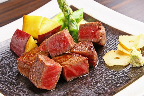 神戸ビーフや松阪牛で知られる但馬牛A5フィレステーキ