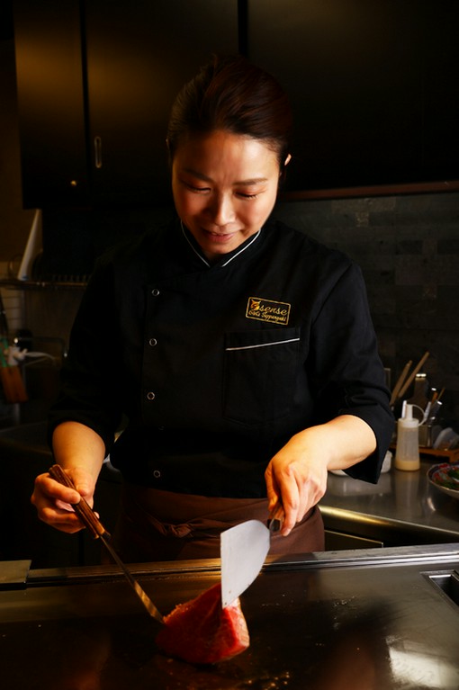 【女性シェフ】気さくなシェフと大人の隠れ家空間
