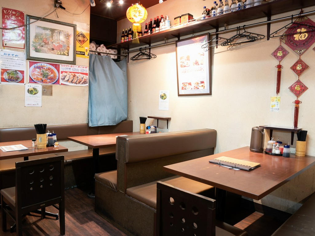 仲間同士でワイワイと